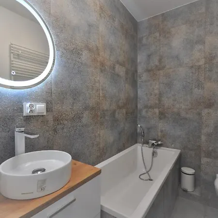 Apartament Bronowicka25 شقة *